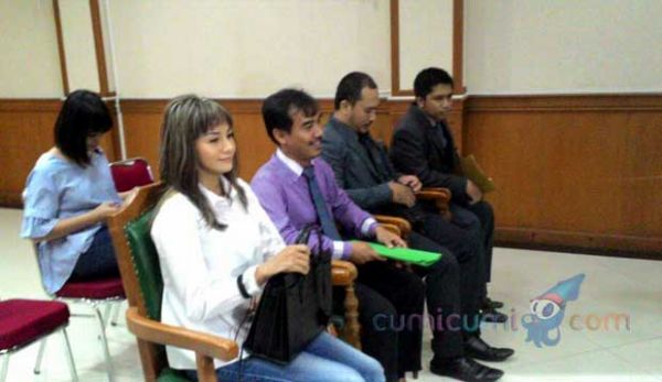 kirana larasati hot foto