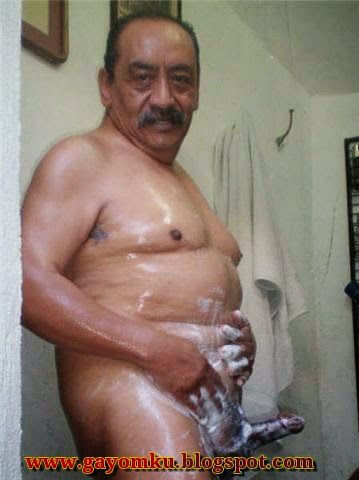 ngemut kontol