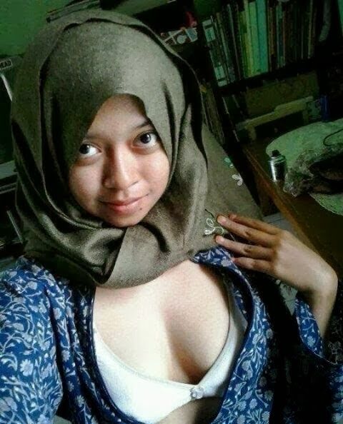 cewek telanjang