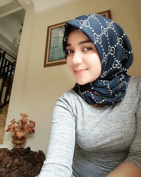 memek jilbab