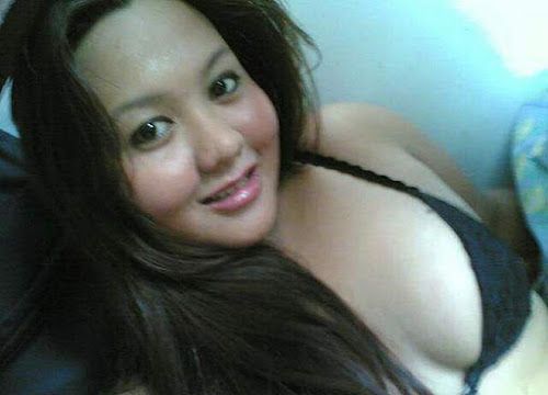 cewek bahenol
