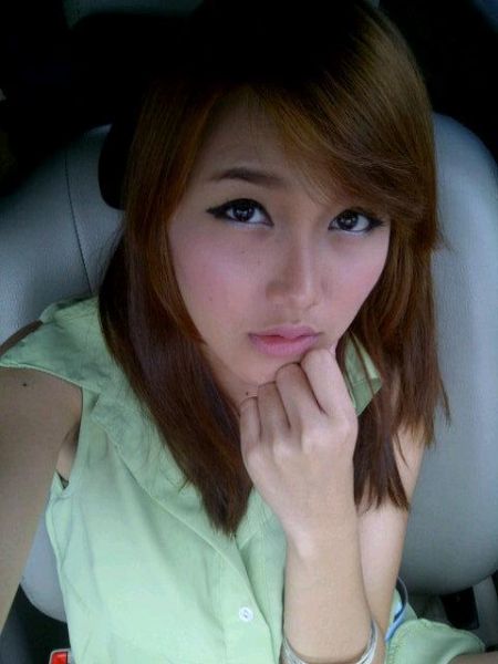 enji ayu ting ting
