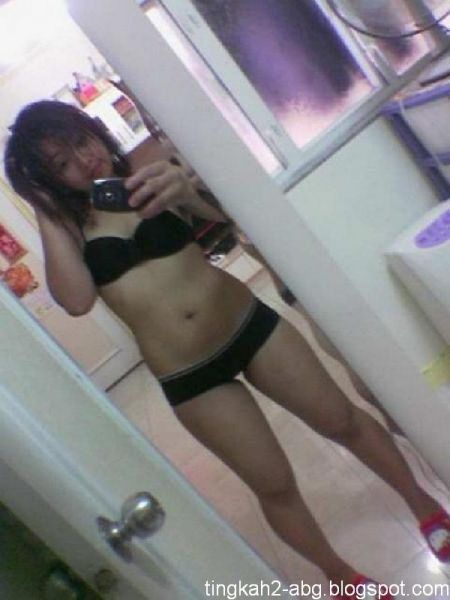 jilat memek