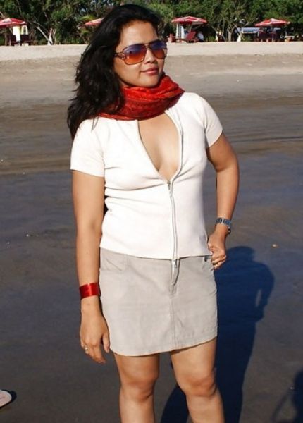 pepek mahasiswi