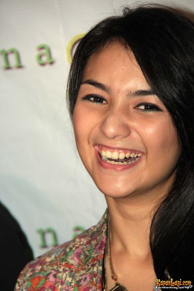 foto artis citra kirana