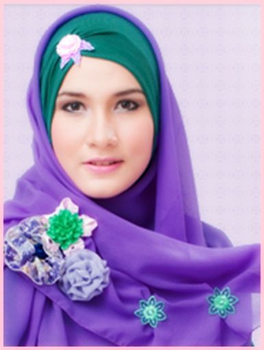 pameran celana dalam wanita