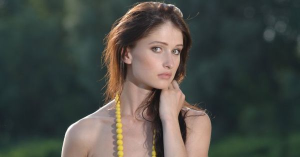 roro fitria bugil