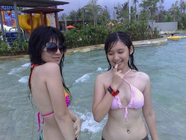 abg pamer memek