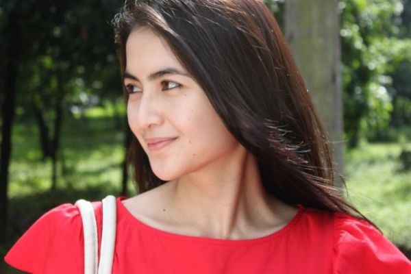 puting susu abg montok