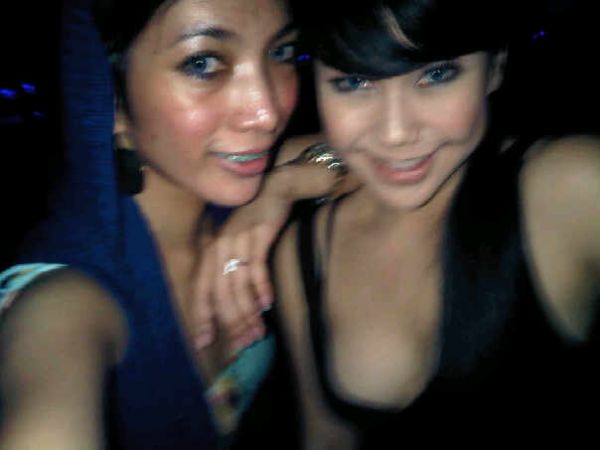 cerita sex pembantu dan majikan perempuan