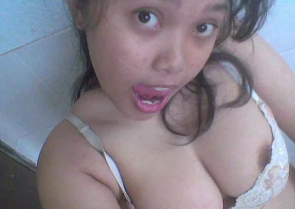 bugil indah com