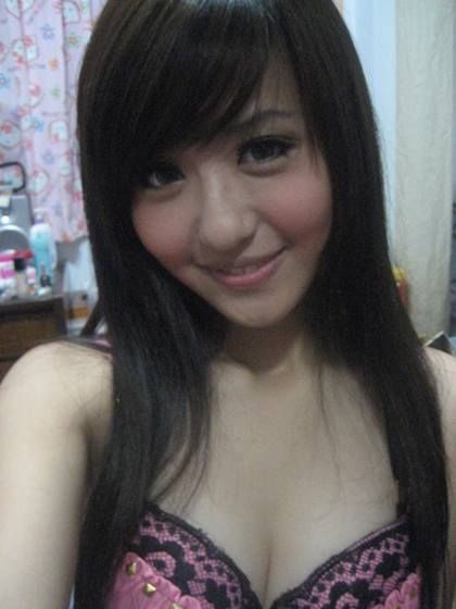 gadis jepang montok