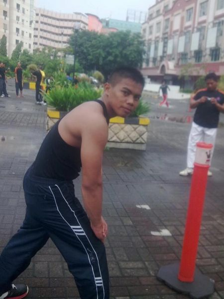 kontol vs memek