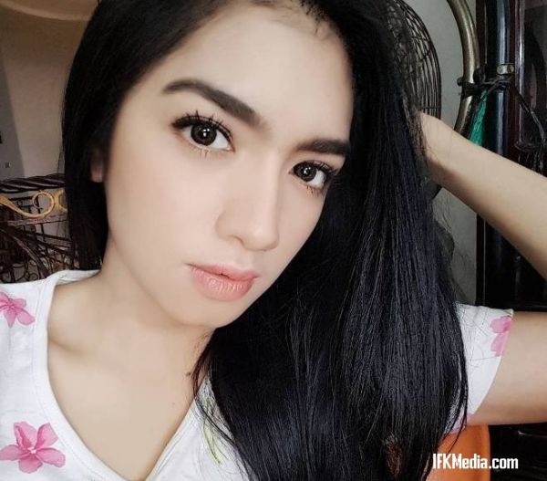angel karamoy hot