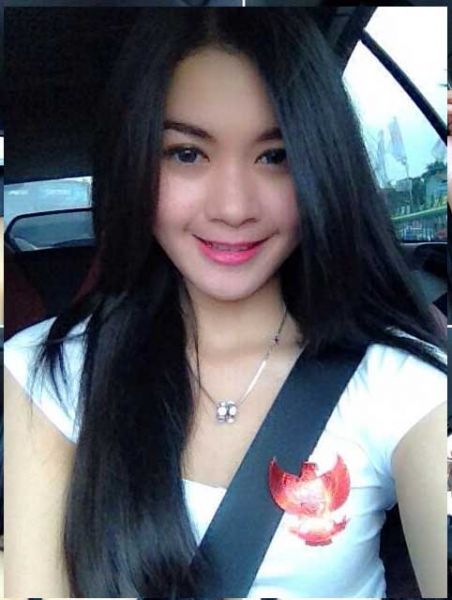 mandi bugil