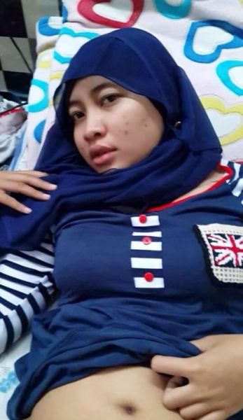 memek artis ngentot