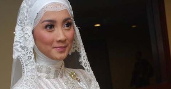 desy ratnasari masa muda