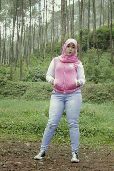 jilbab payudara