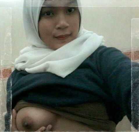 kontol masuk memek perawan