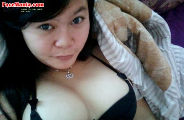 memek ngangkang