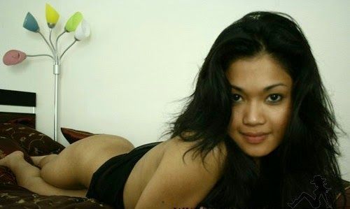 baju ketat spg