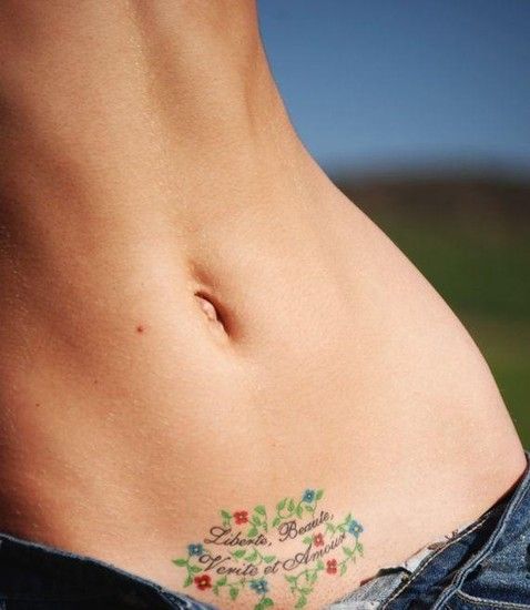tattoos on girls pussy