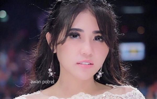 via vallen waktu smp