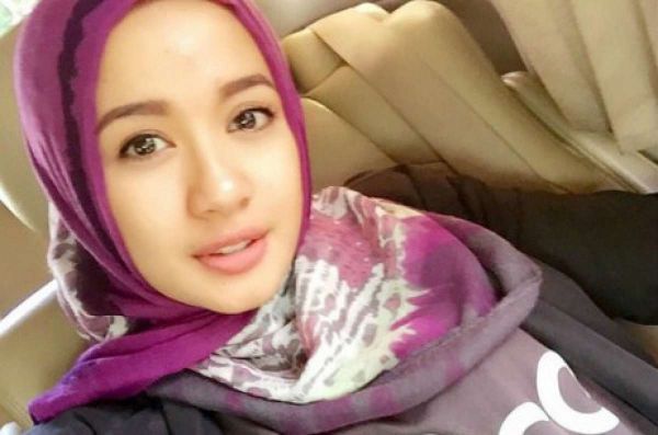 gambar wanita cantik