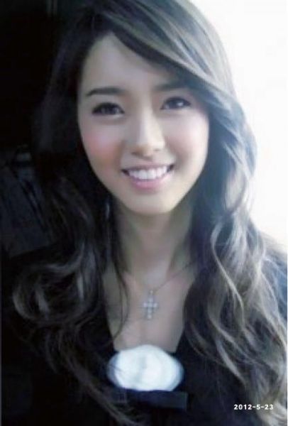 gambar wanita cantik