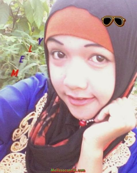 gambar susu montok