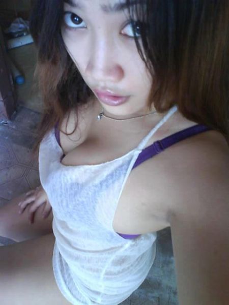 gambar dada montok