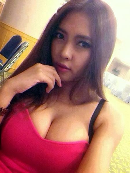 wanita seksi dunia
