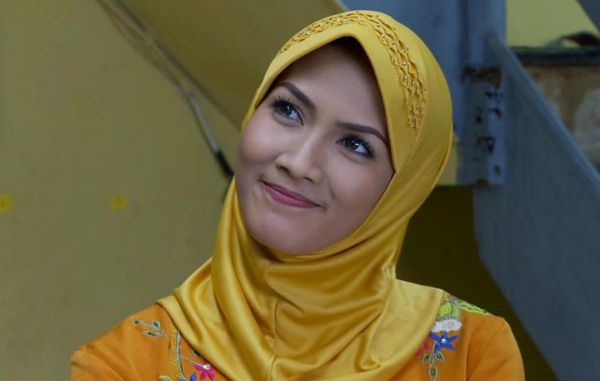 lagi kawin kontrak film