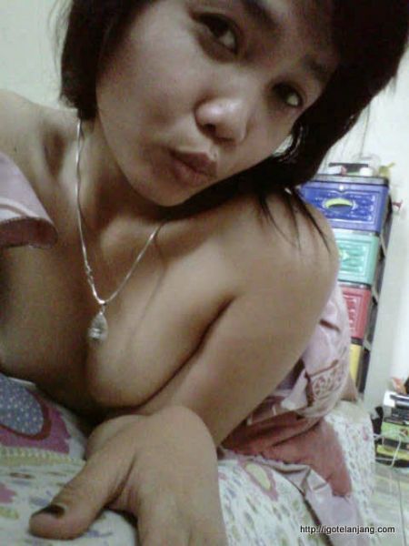 cewek bugil telanjang bulat
