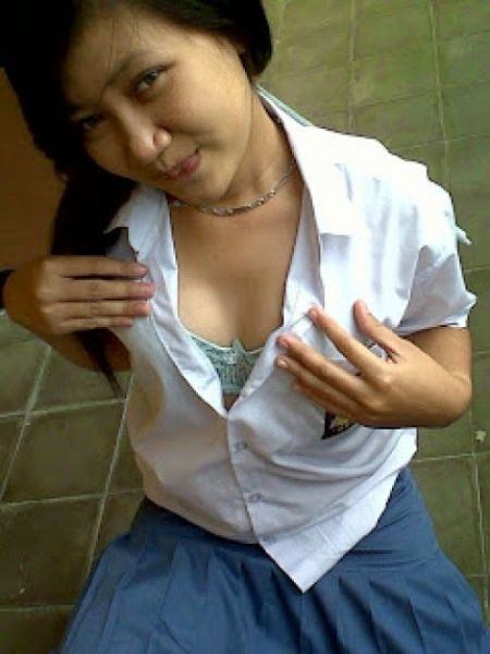 cewek cantik