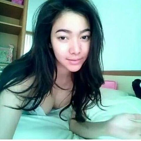 gadis cantik manado