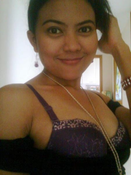 gadis melayu cantik