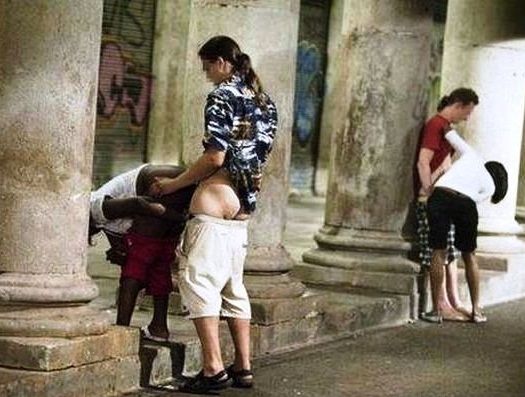 gambar memek tembem