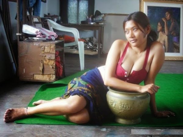 pembantu pemuas nafsu