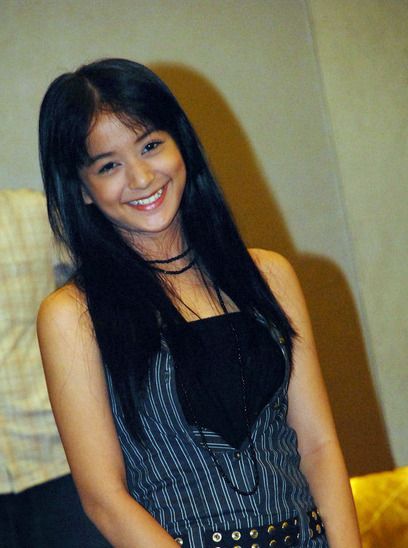lagu juwita bahar