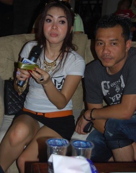 ibu mertuaku yang gatal