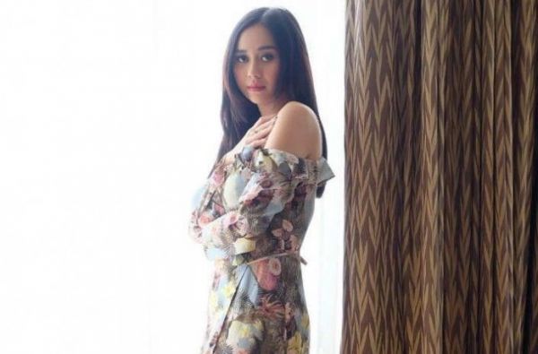 agnes monica