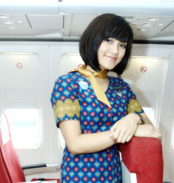 pramugari airasia indonesia
