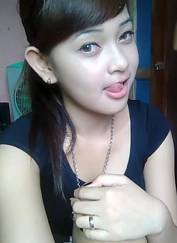 cewek cantik bugil