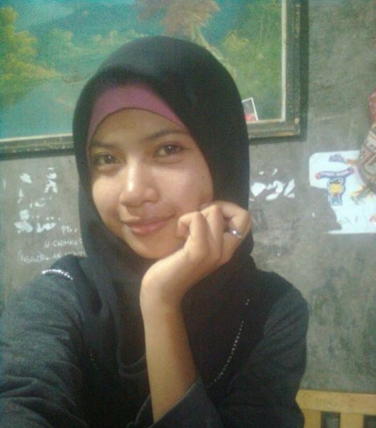 jilbab nude