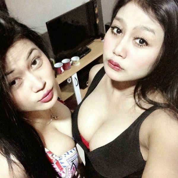duo srigala semua kelihatan aurat