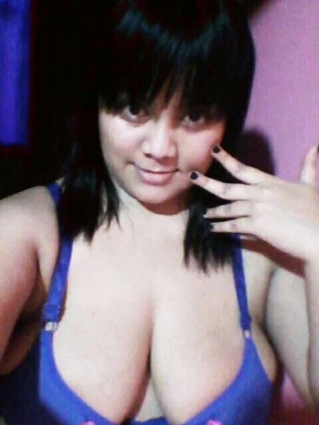 tetek indah