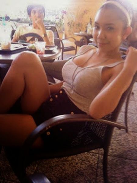 gambar wanita cantik seksi