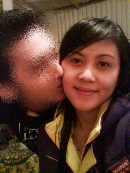 perempuan kencing