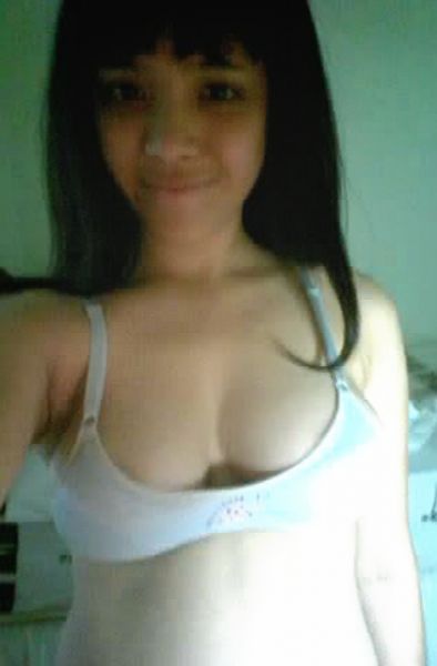 memek artis ngentot